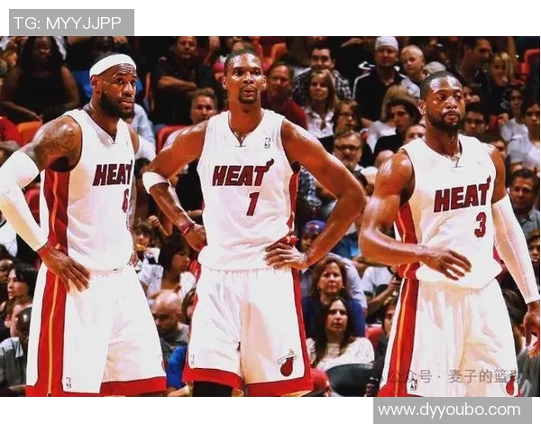 北京足球队逆袭之路揭秘：从低谷到巅峰的奋斗与荣耀